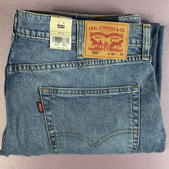 Levi's 505 Jeans Men's 40x30 Straight Leg Regular Fit Medium Wash Stretch NWT - Picture 2 of 6